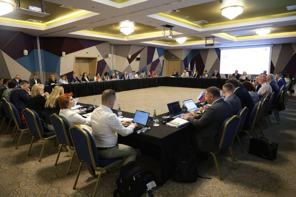 Delić otvorio regionalni susret direktora penzijskih fondova - Fokus na jačanju saradnje