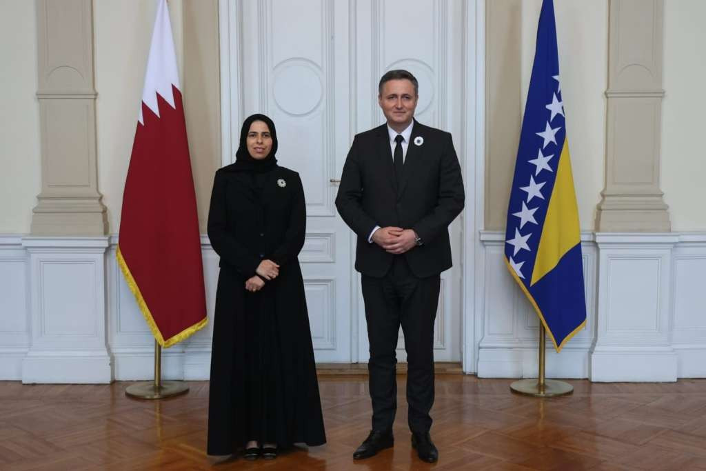 Bećirović se zahvalio Državi Katar na podršci za usvajanje Rezoluciji o genocidu u Srebrenici