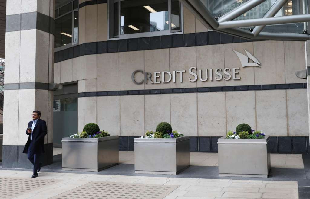 Klijenti iz Credit Suisse povukli skoro 70 milijardi dolara