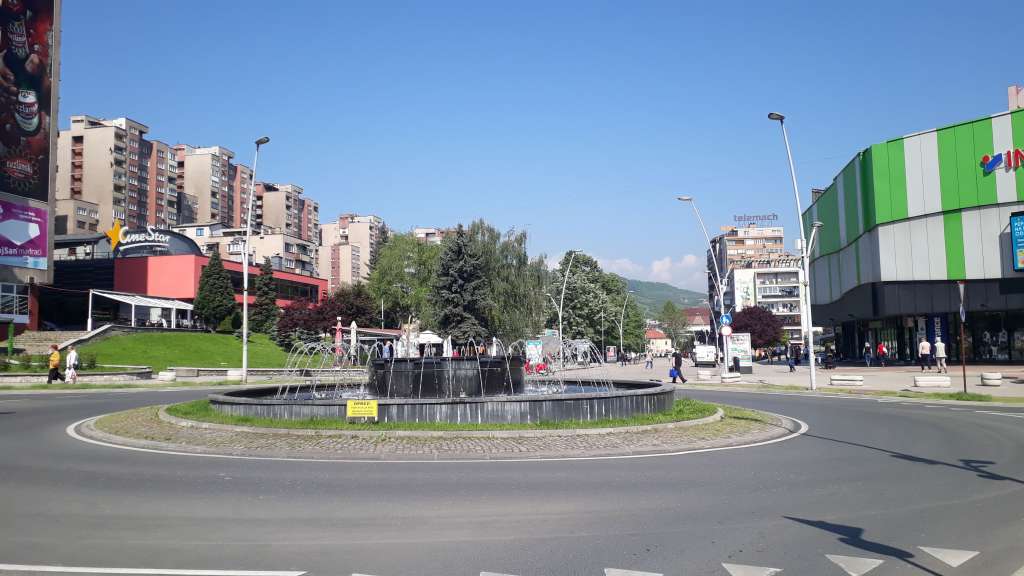 Večeras se centralnim zeničkim ulicama trči 3. međunarodna ponoćna trka "Zenički cener"