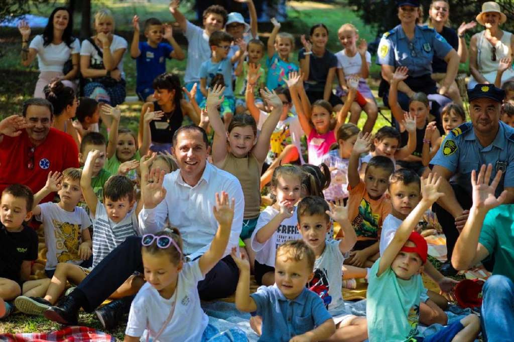Bihaćki mališani kroz festival upoznali popularna zanimanja