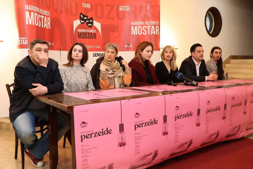 Premijera predstave o bračnom nasilju 'Perzeide' u petak u Mostaru