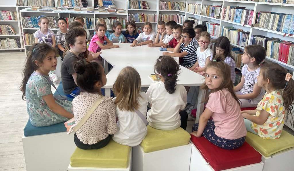 Mala ljetna pričaonica u Narodnoj knjižnici HNK