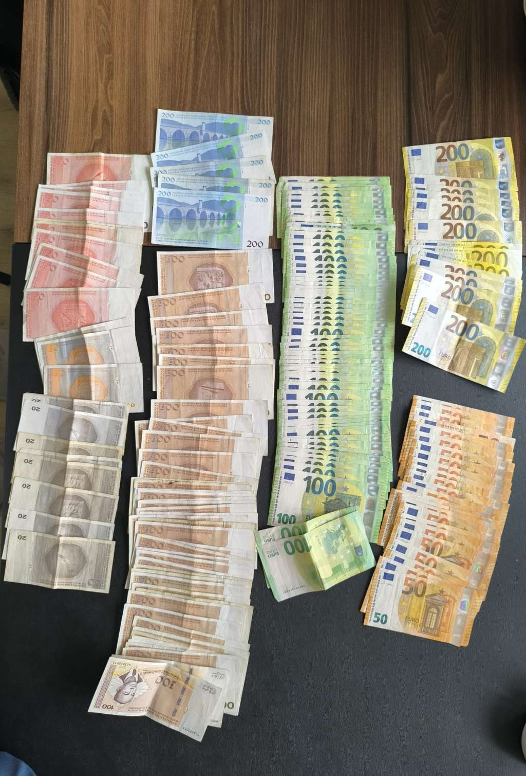 Federalna agencija za upravljanje oduzetom imovinom preuzela novac koji je trajno oduzet