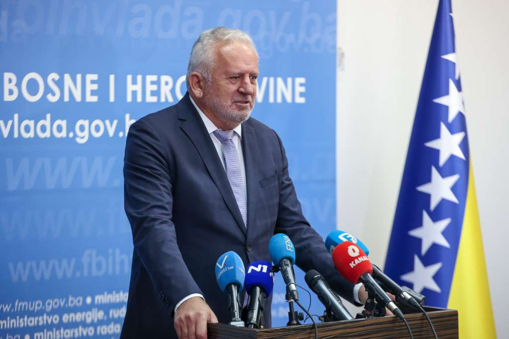 Čengić: Uredba o 400 maraka do 31. decembra 2025. godine.
