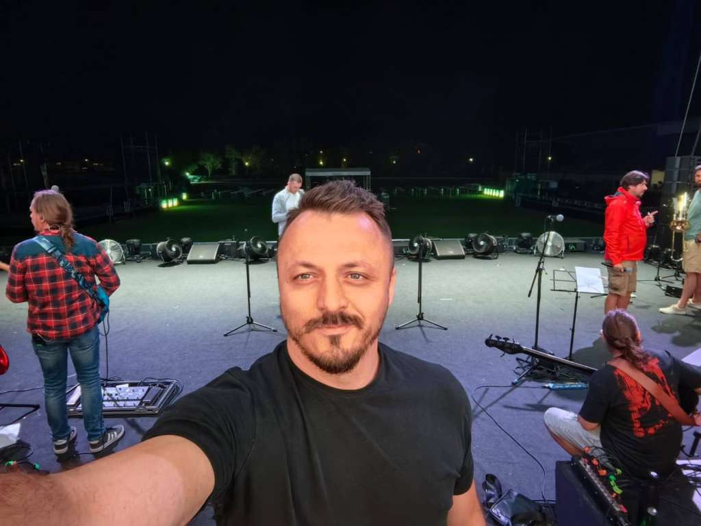 U Beogradu otet makedonski pjevač Daniel Kajmakoski