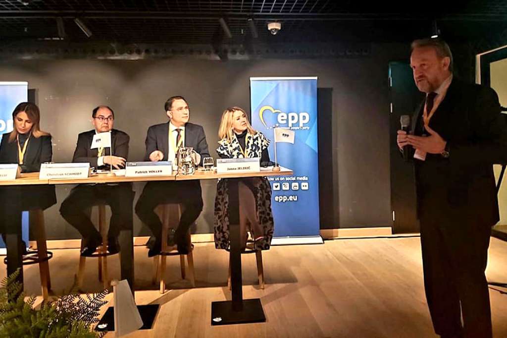 Izetbegović na Kongresu EPP-a: BiH je potreban kandidatski status, pozivam Vijeće EU da nas podrži