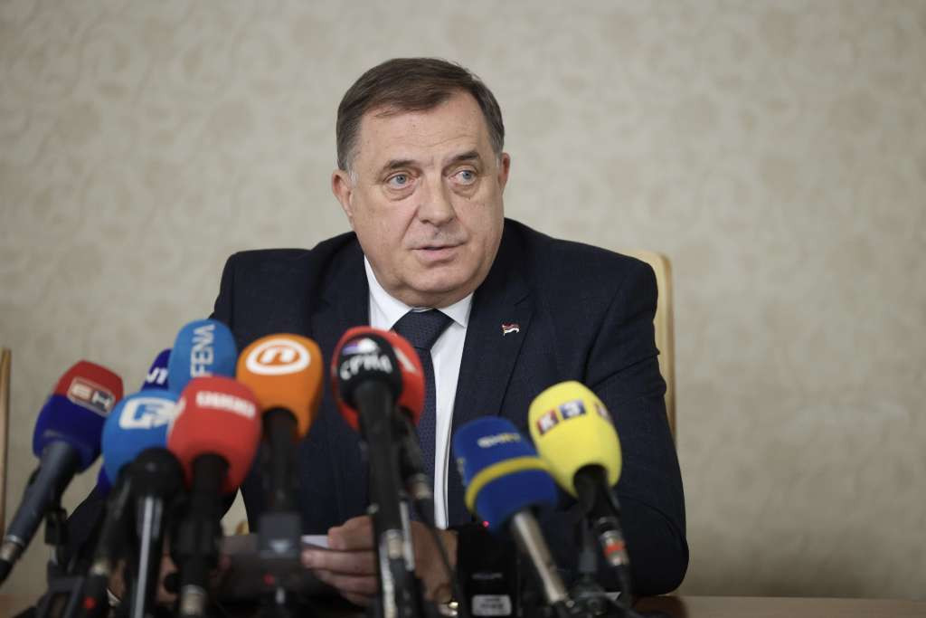 Dodik: Komšić i Bećirović nemaju legitimitet da predlažu zakone o imovini