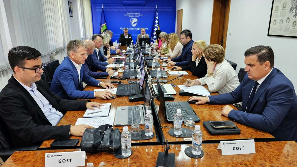 Vlada TK nastavlja aktivnosti na uvođenju ABA terapije za djecu iz autističnog spektra
