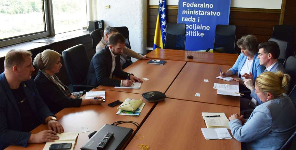 Delić najavio da uskoro počinje realizacija Programa podrške energetski siromašnim domaćinstvima