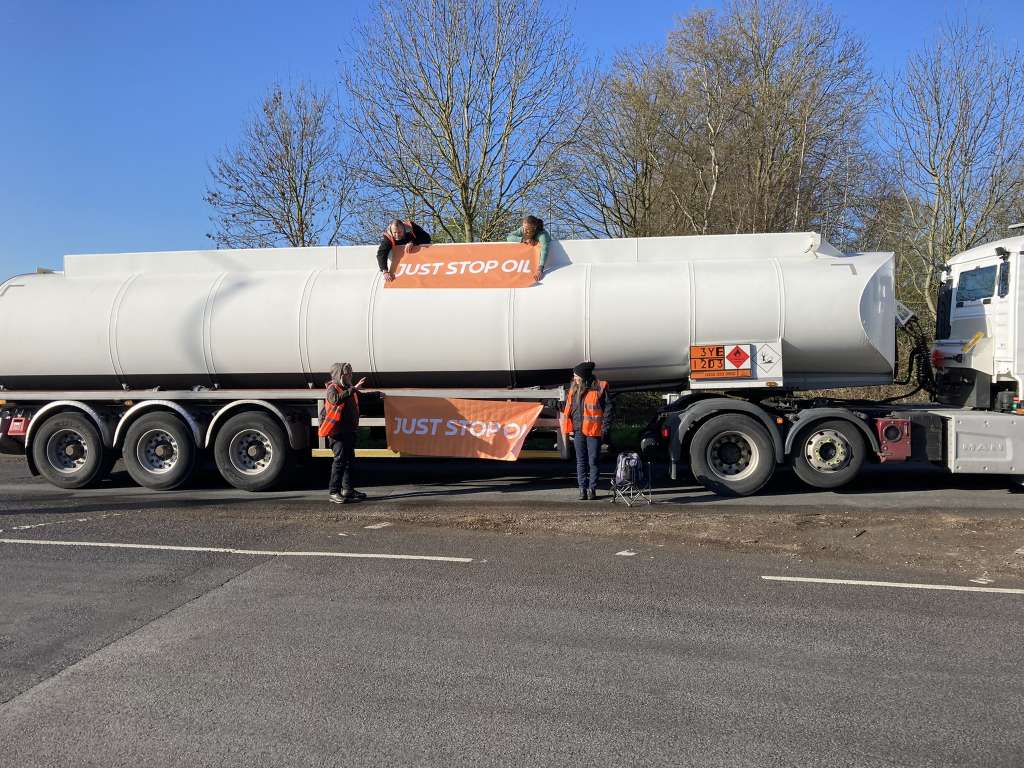 Demonstranti blokirali deset naftnih terminala u Velikoj Britaniji, šest osoba uhapšeno