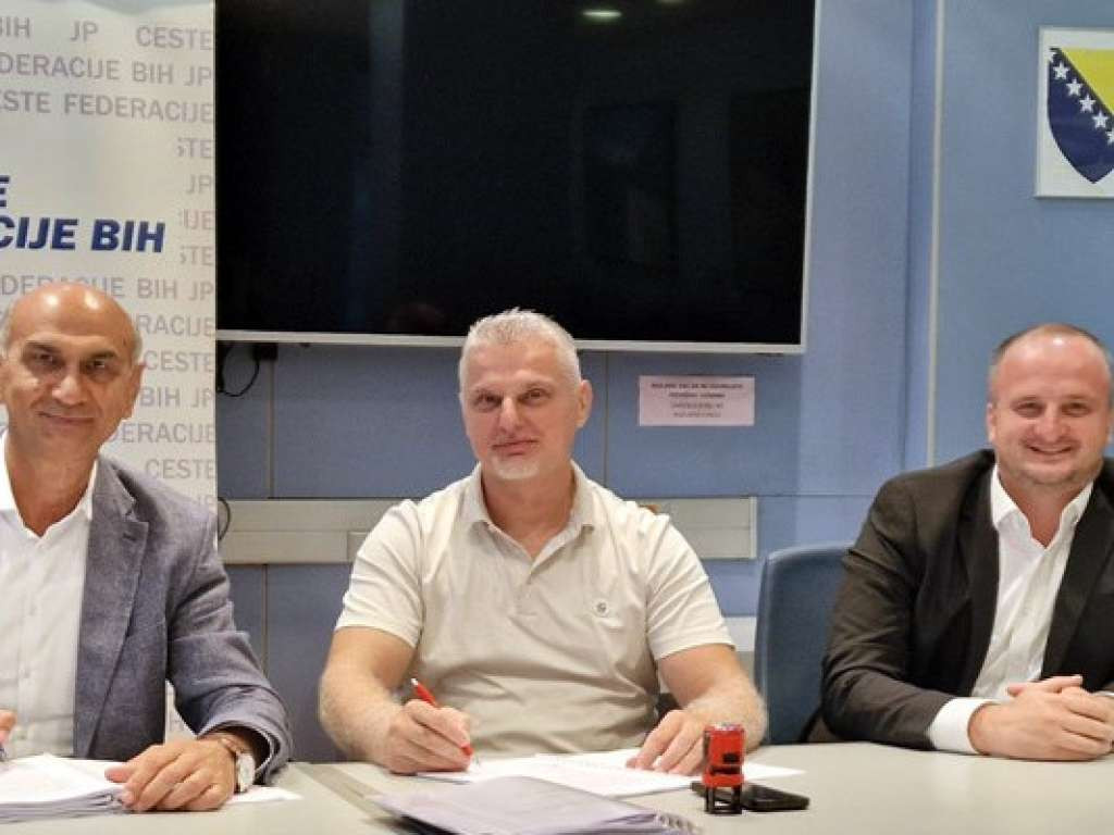 Potpisan ugovor za rekonstrukciju raskrsnice u kružni tok na magistralnoj cesti M5 u Busovači