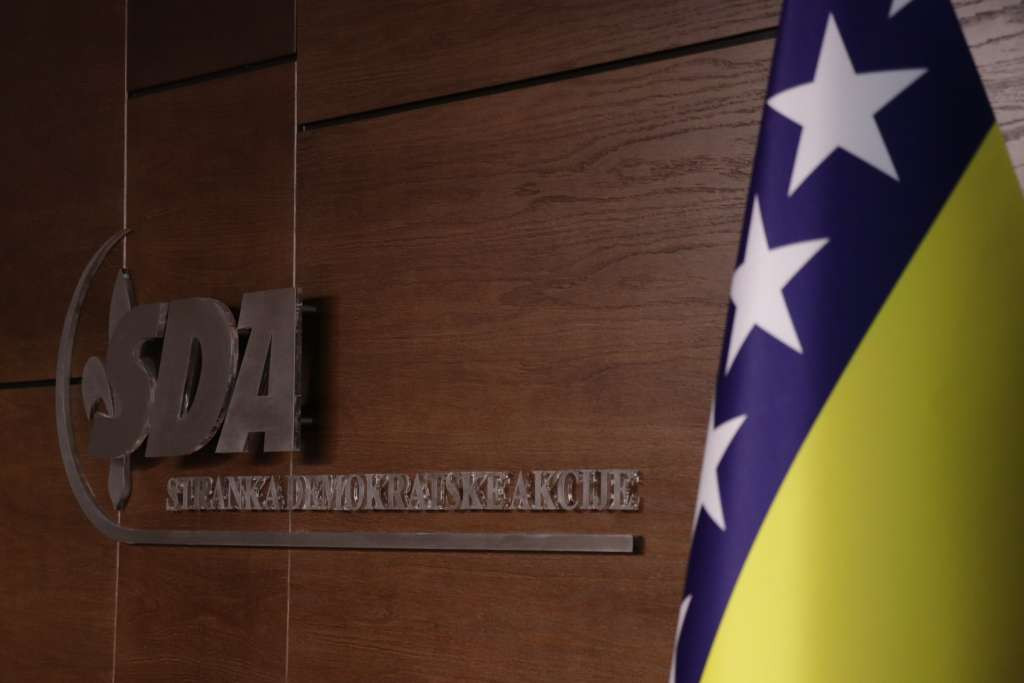 SDA - Poruke velikosrpskog sabora i politika Vučića i Dodika su prijetnja miru