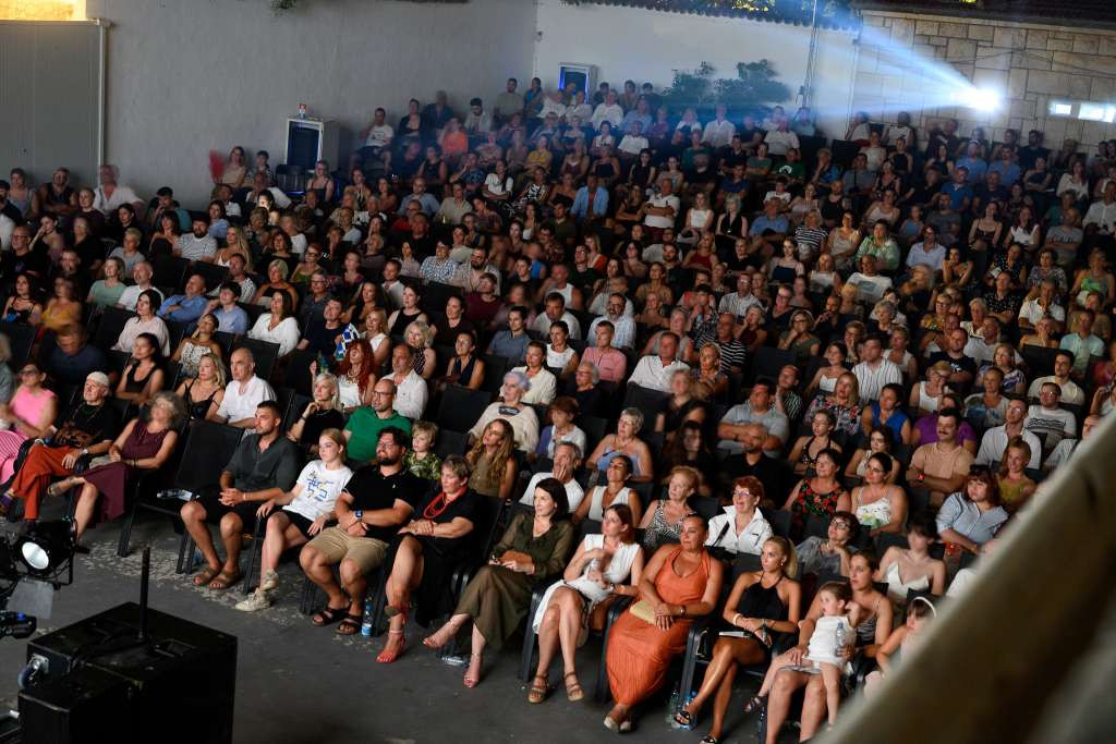 Film 'Paviljon' Dine Mustafića osvojio nagradu publike na Brač Film Festivalu
