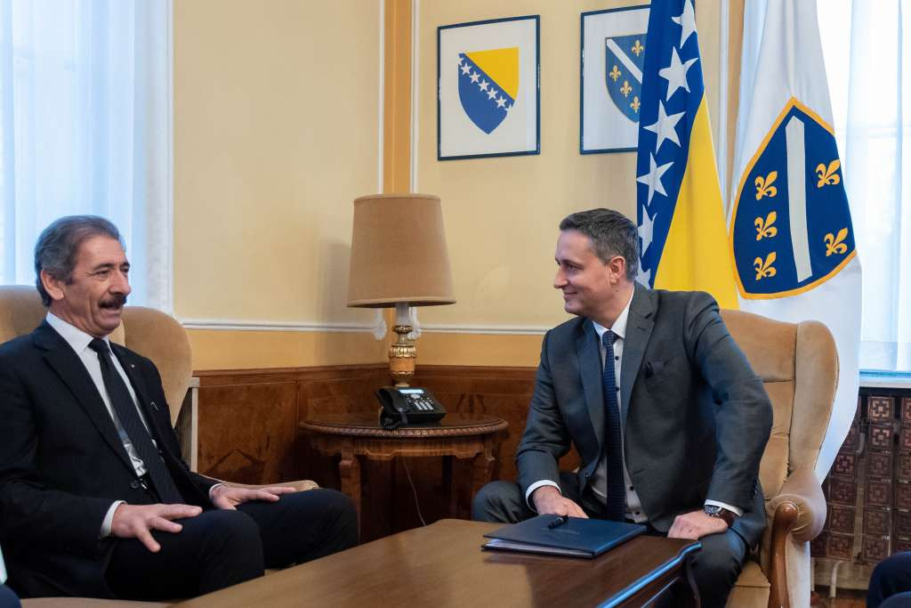 Bećirović i Namoora o modelitetima unapređenja saradnje BiH i Države Palestine