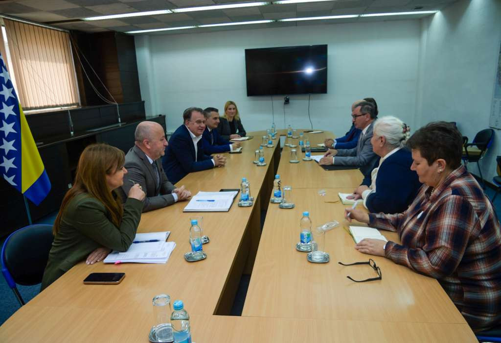 Vlada FBiH - Podrška organizaciji obilježavanja 28. godišnjice genocida u Srebrenici