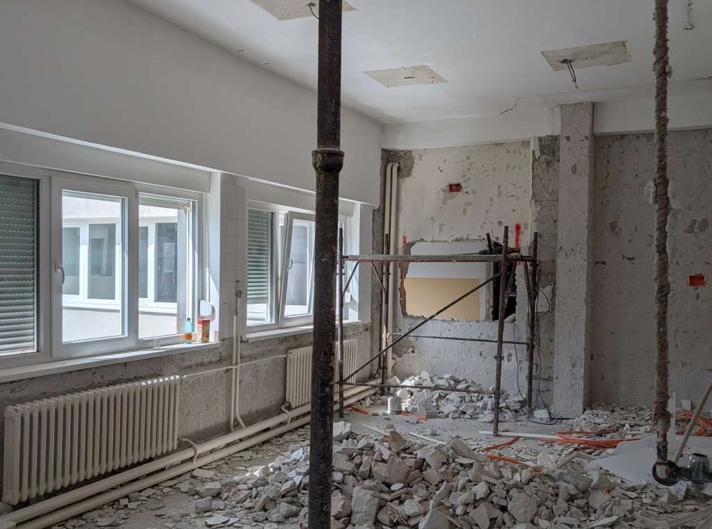 Bihać - Počela rekonstrukcija zgrade 'Foča' vrijedna više od tri miliona KM