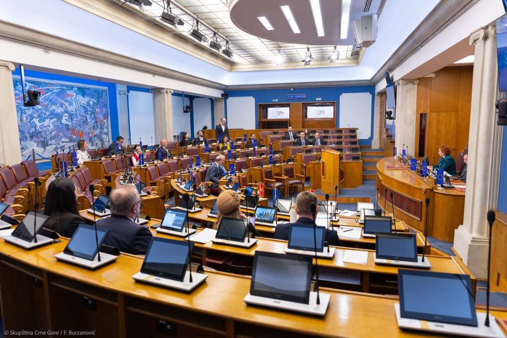 Skupština usvojila Rezoluciju o EU putu Crne Gore