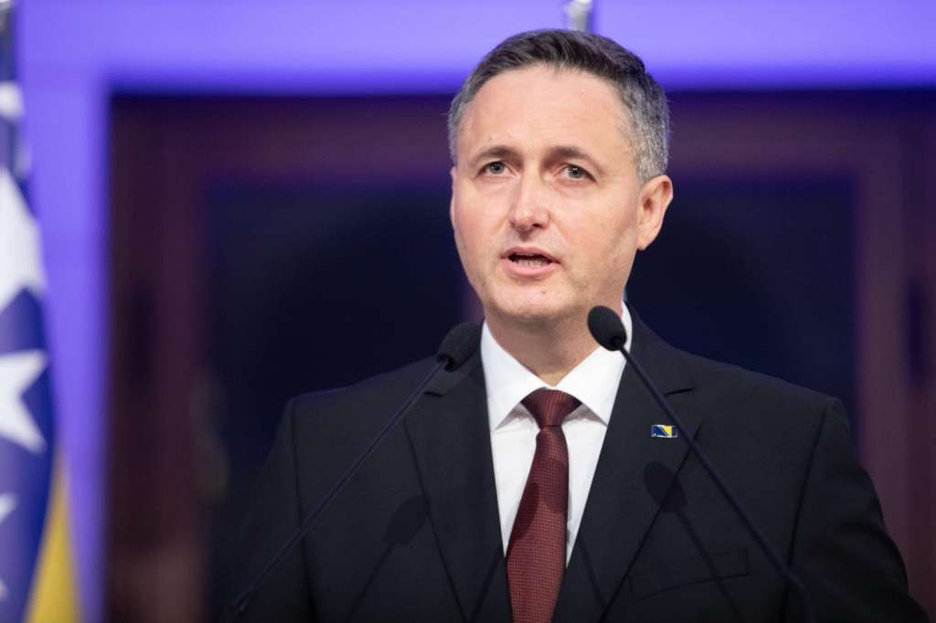 Bećirović: Zaključci NSRS pokušaj rušenja Dejtonskog sporazuma i destruiranja pravnog poretka države BiH