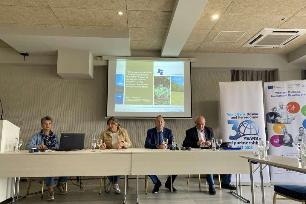 U Orašju javne konsultacije o deminiranju obale Save