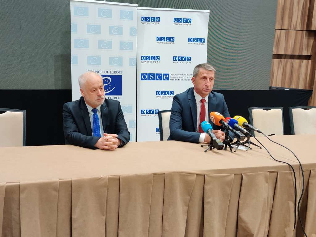 Arnautović: Omogućiti tužilaštvima da prate izborni proces od samog početka