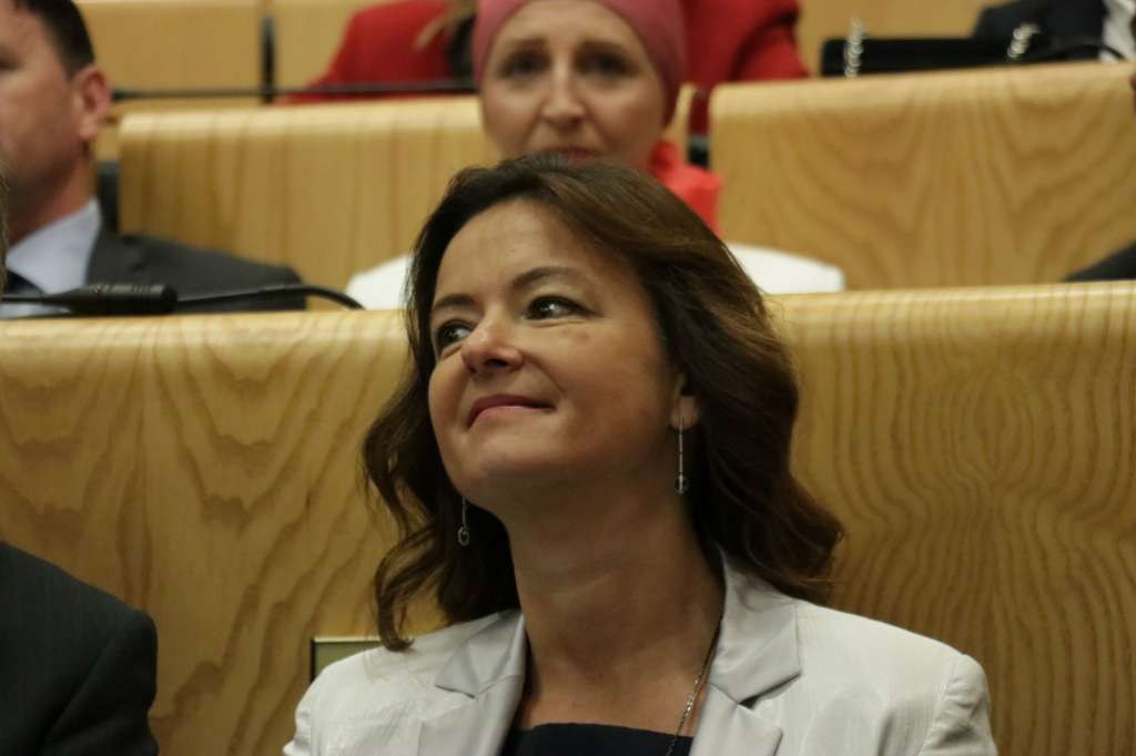 Fajon: Uspostavljanje Ustavnog suda prvi korak Crne Gore za povratak na europski put