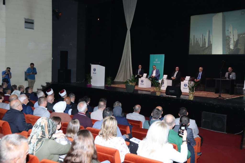 U Tuzli promovirana knjiga 'Imami Srebrenice (1992-1995) memorizacija kao zavjet i opomena'