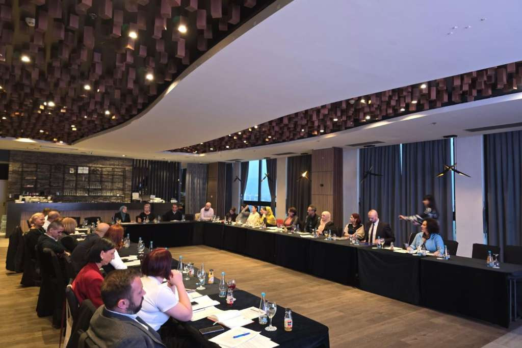 Nastavlja se partnerski dijalog Ministarstva i Vijeća roditelja KS