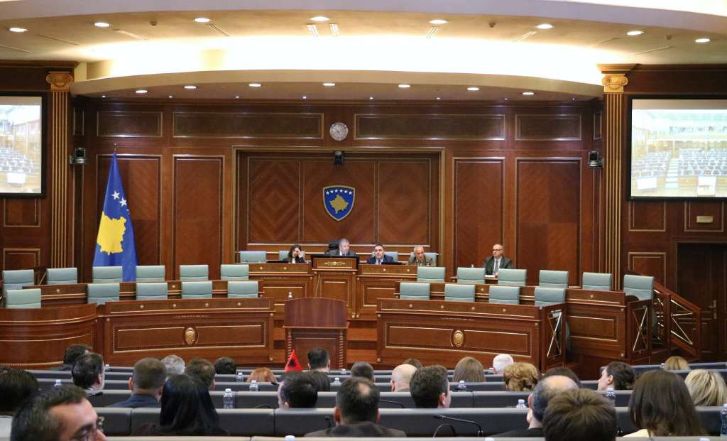 Na Kosovu nastavljena zakonodavna kriza