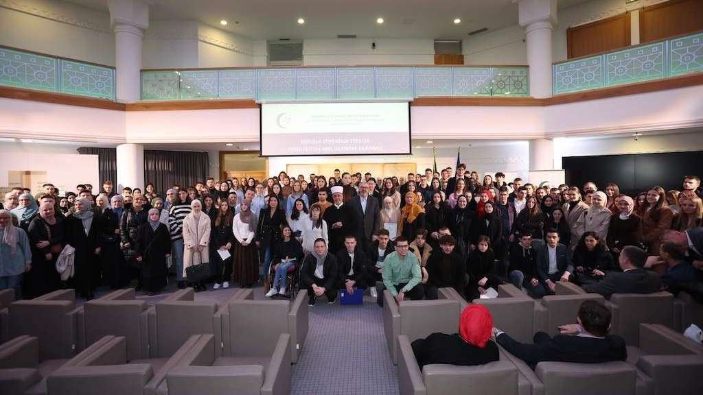 Arnaut: Bejtul-mal kroz različite fondove distribuira zekat, kao jednu od temeljnih dužnosti u islamu