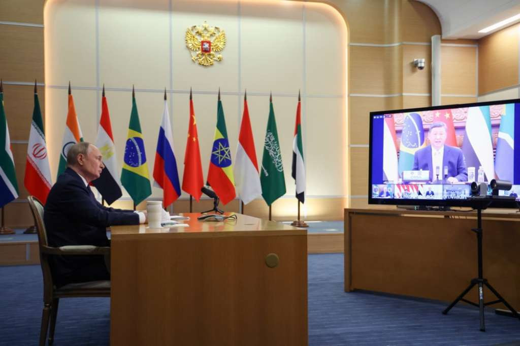 Lideri BRICS-a osuđuju protekcionizam i tarifnu 'ucjenu'