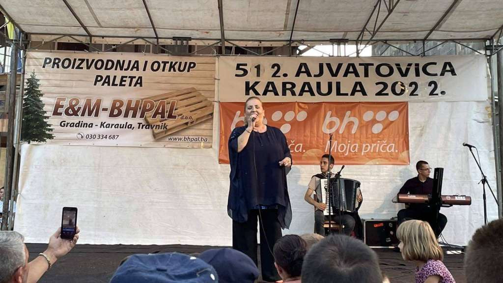 Održana 'Večer sevdaha' u okviru manifestacije '512. dani Ajvatovice'