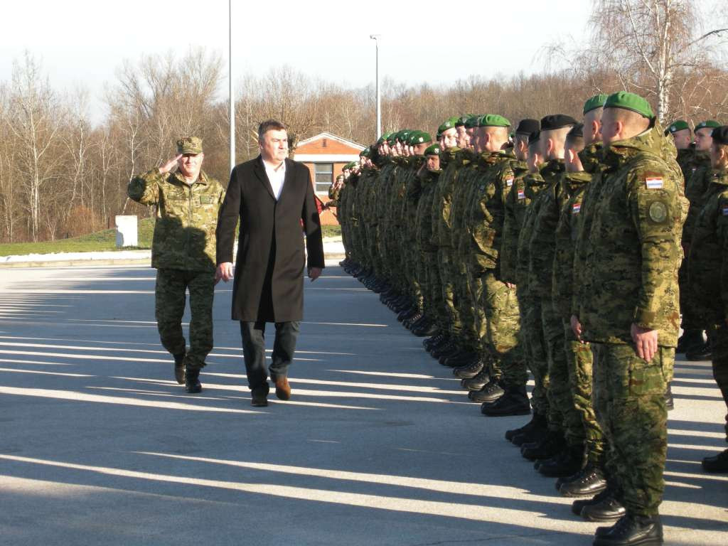 Milanović: Kosovo je oteto od Srbije