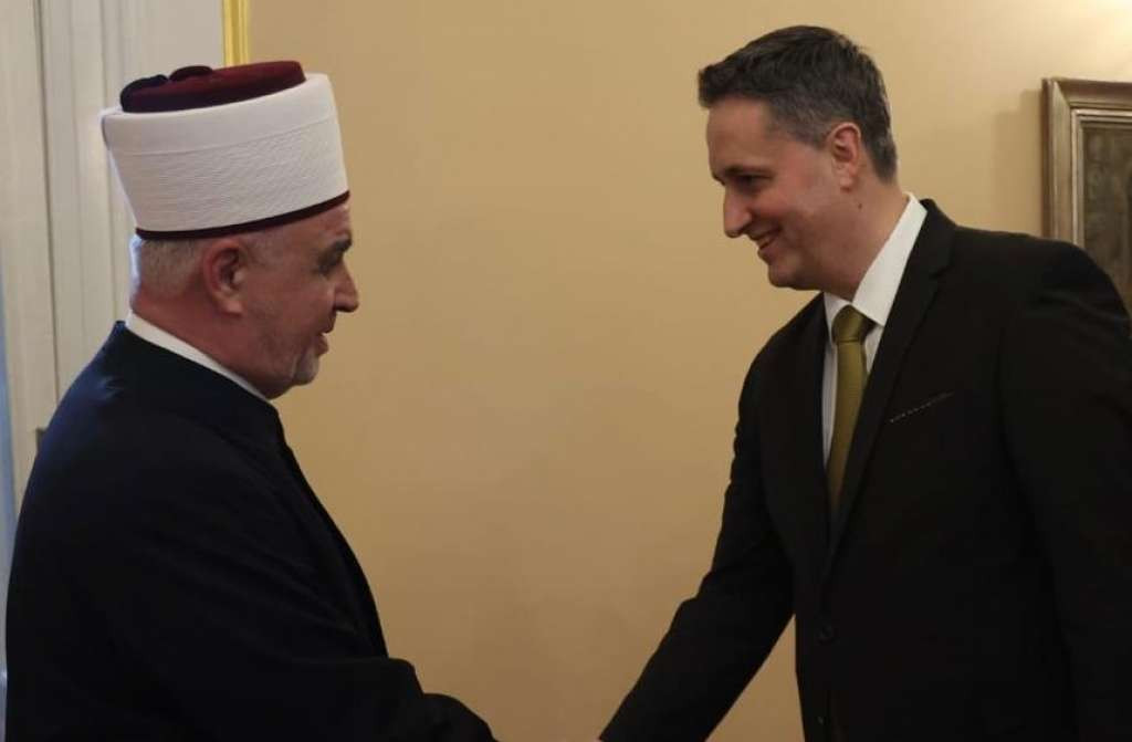 Bećirović: Riječima i djelom doprinesimo međusobnom zbližavanju, toleranciji i napretku u BiH