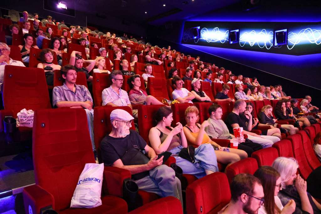 Večerašnje projekcije Sarajevo Film Festivala iz otvorenih se premještaju u zatvorena kina