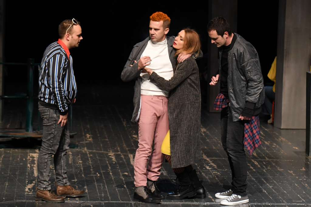 Predstava 'Trainspotting' BNP-a Zenica u srijedu pred publikom u Narodnom pozorištu Sarajevo