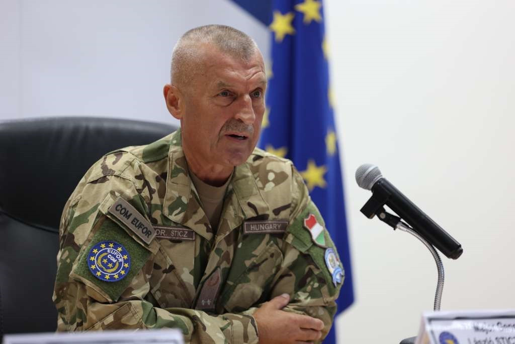 EUFOR izrazio žaljenje zbog helikopterske nesreće, povrijeđenima želi brz oporavak