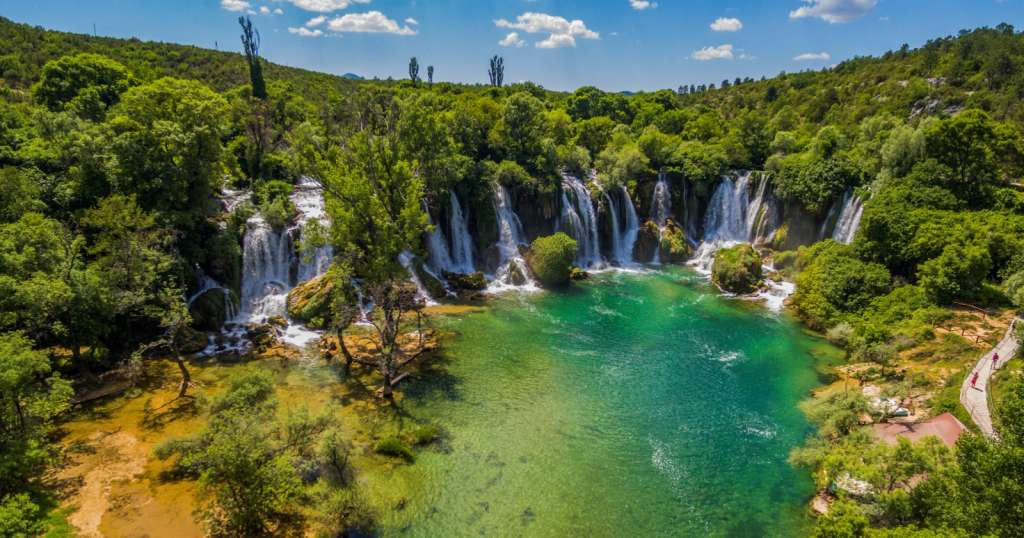 U BiH jutros sunčano, u Gradačcu u 8.00 sati 23 stepena