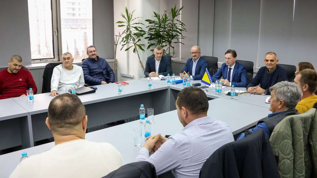 Hrnjić: Ministarstvo je sve provedbene akte donijelo u skladu sa Zakonom