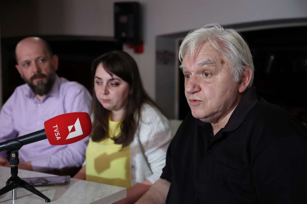 U Art Clubu 'Seljo' 8. juna premijera predstave 'Ljubavni triangl' Miroslava Pilja