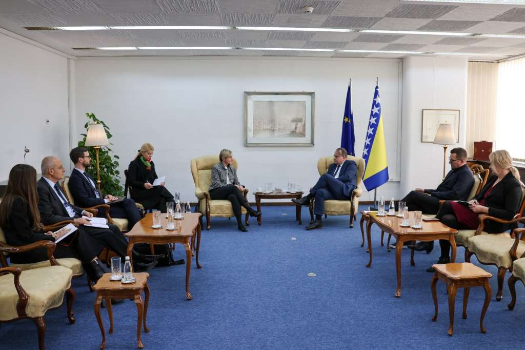 Nikšić sa čelnicima Misije MMF-a u BiH o fiskalnoj održivosti, evropskom putu i reformama