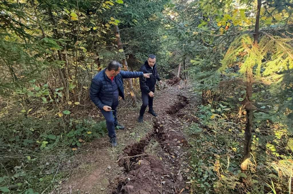 Magazinović obišao klizišta na Trebeviću: Priroda je poslala upozorenje, sad je do ljudi
