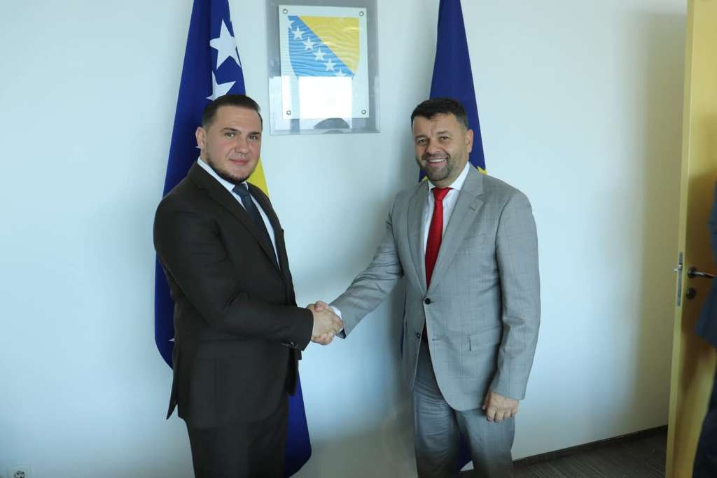 Hurtić i Kurtović o pravu i položaju nacionalnih manjina