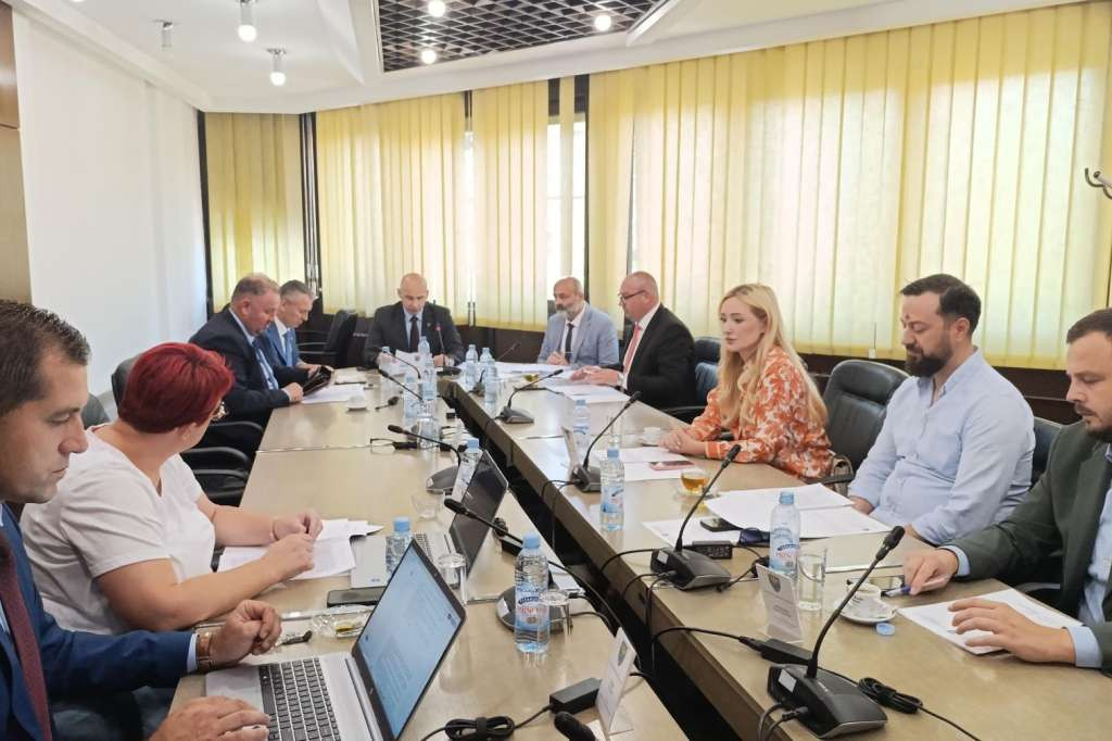 Vlada usvojila neophodne odluke za uspostavu centralizovanog Ureda za javne nabavke ZDK-a