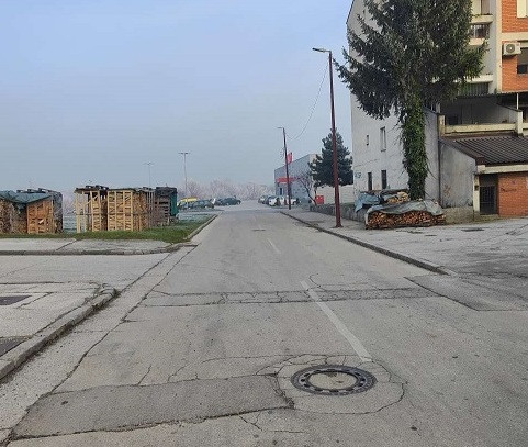 Novo slijeganje tla u naselju Has kod Novog Travnika, obitelj napustila dom