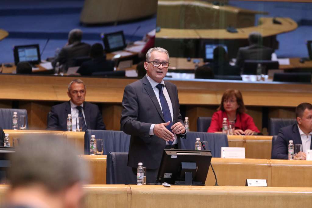 Bosić: Bez izbora nema legalnih institucija, pronaći način kako bi se što prije usvojio budžet