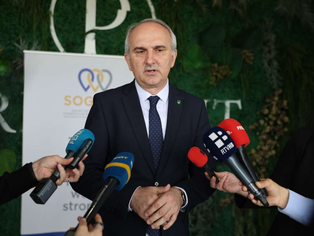 Savez općina i gradova FBiH radi bez djelovanja politike i u interesu svih lokalnih zajednica