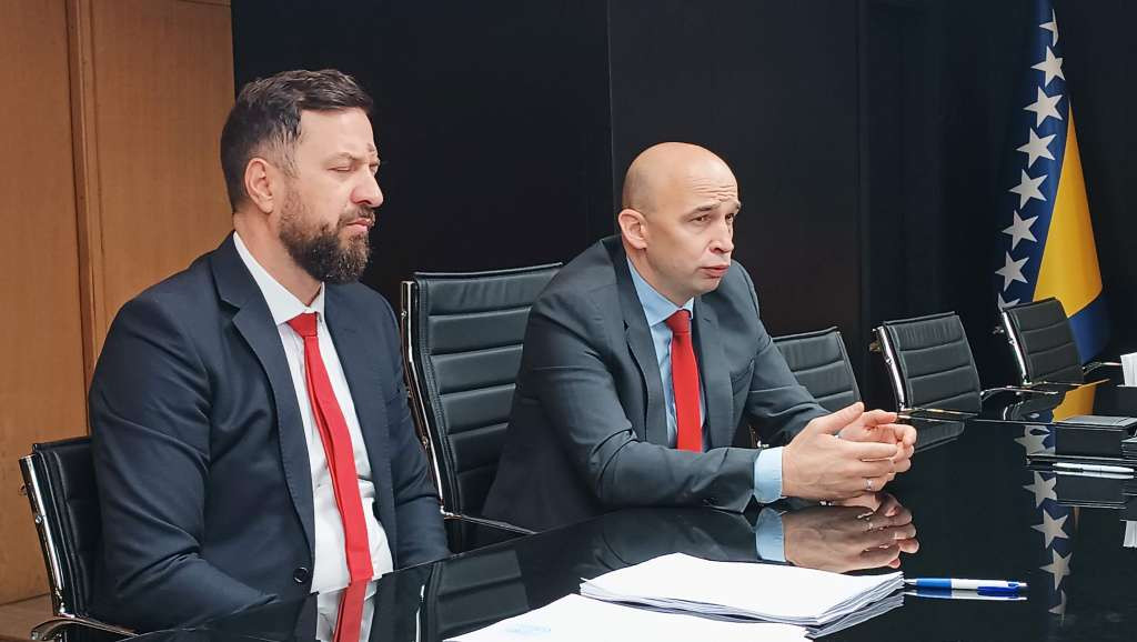 Pivić: Uložili smo dodatan trud da izradimo budžet kako bismo isplatili i uvećane plaće