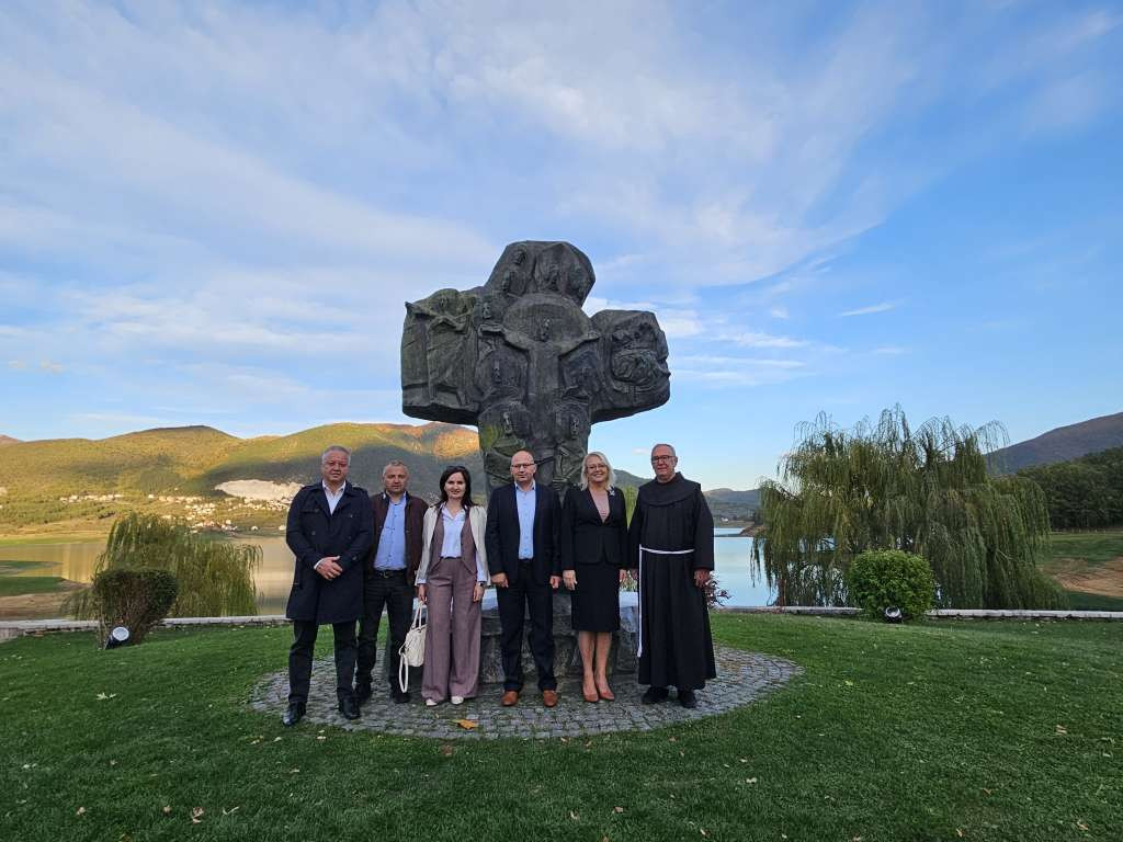 7. Ramske dane kulture posjetila i predsjednica FBiH Lidija Bradara