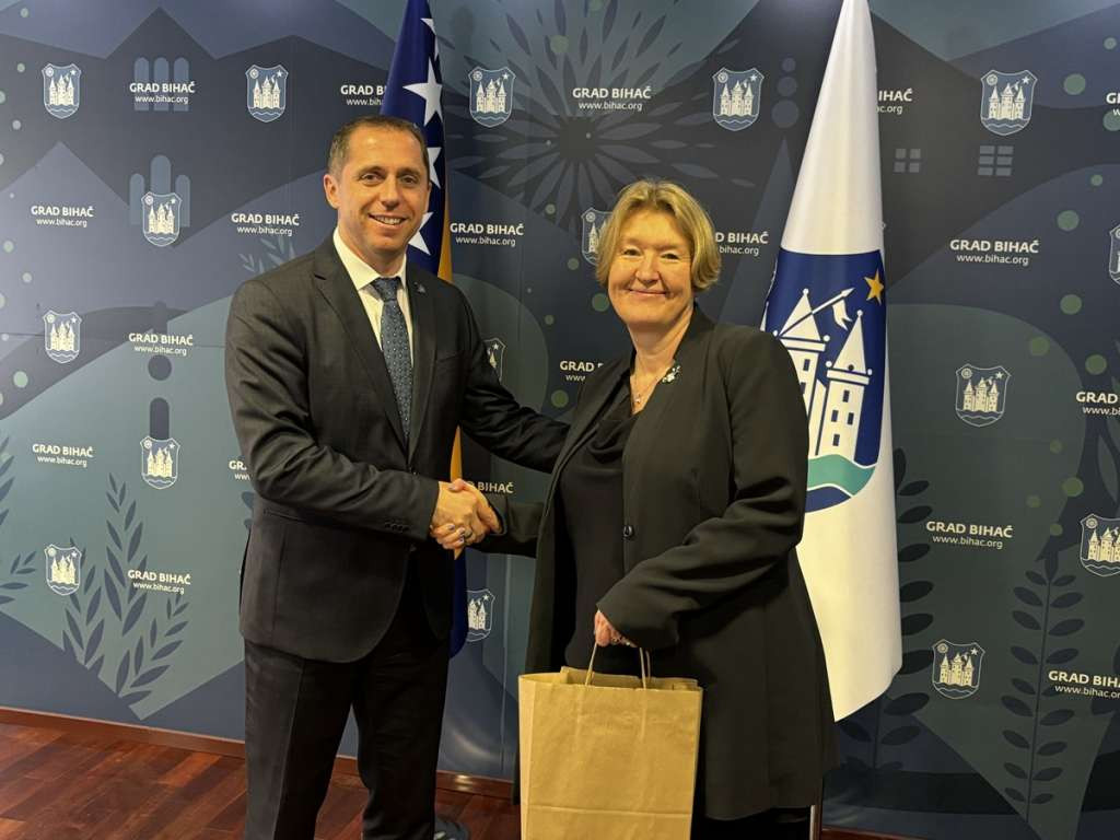 Ambasadorica Češke posjetila Bihać, fokus razgovora na infrastrukturnim projektima